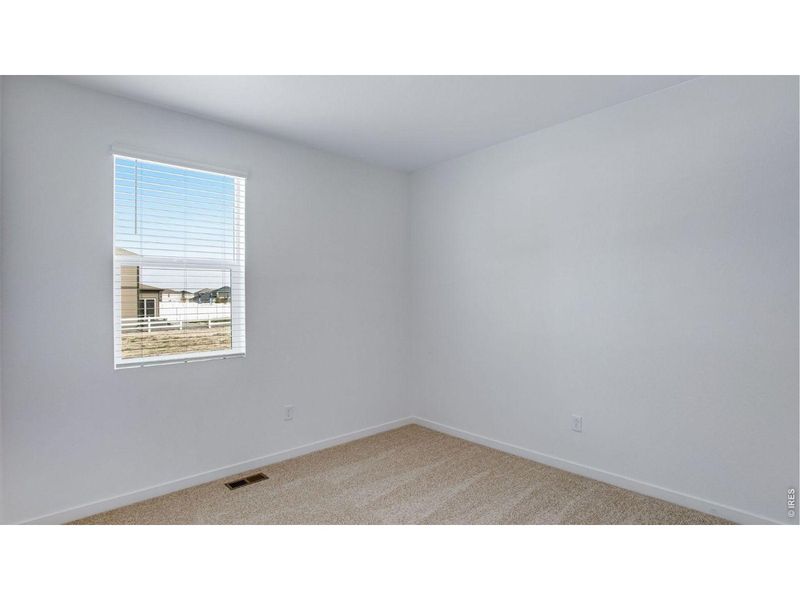 Spacious, unfurnished interior of a new home in Hansen Farm, Fort Collins (Image 16).