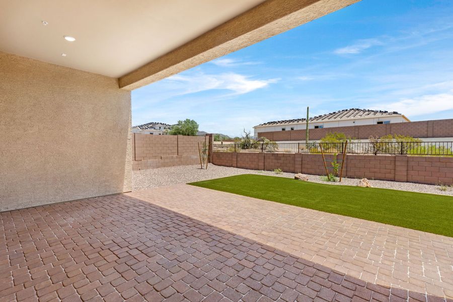 Exterior details and patio area of a home in Saguaro Reserve II, Marana (Image 2).