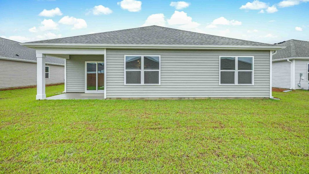 Representative exterior photo of a completed home built from the CALI by D.R. Horton in Eagle Creek, Bolivia, NC (Image 18). Representative exterior photo of a completed home built from the CALI by D.R. Horton in Eagle Creek, Bolivia, NC (Image 18).
