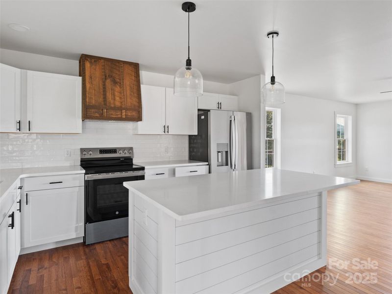 Furnished interior view inside a new home in , Waynesville (Image 5).