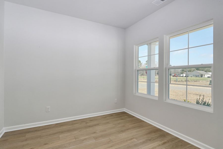 Spacious, unfurnished interior of a new home in Garden Grove, Conway (Image 18).