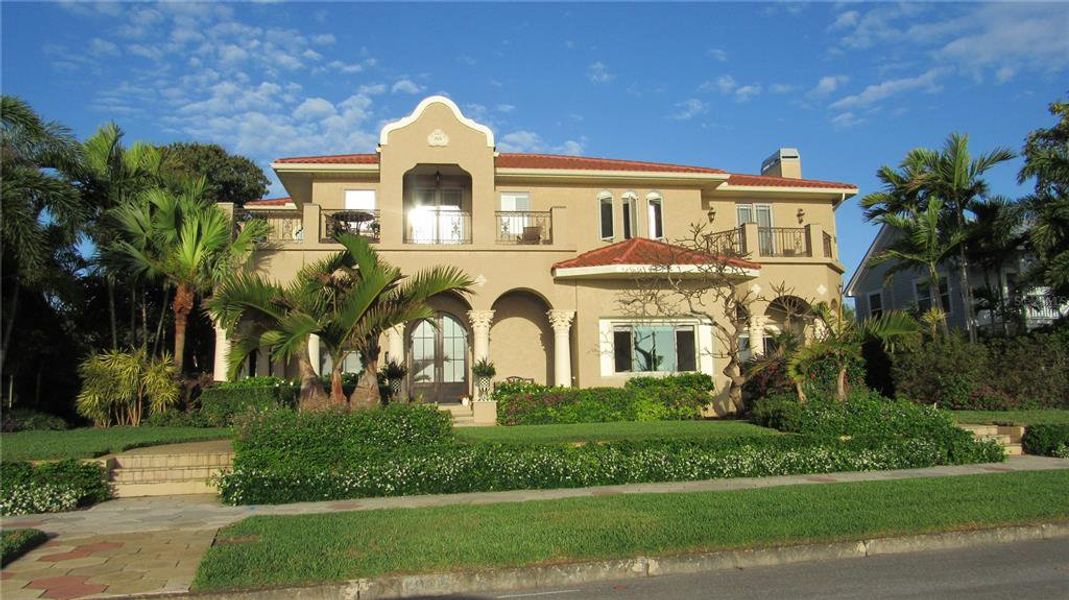 Front exterior of a new home in , St. Petersburg, FL, highlighting curb appeal (Image 3). Front exterior of a new home in , St. Petersburg, FL, highlighting curb appeal (Image 3).