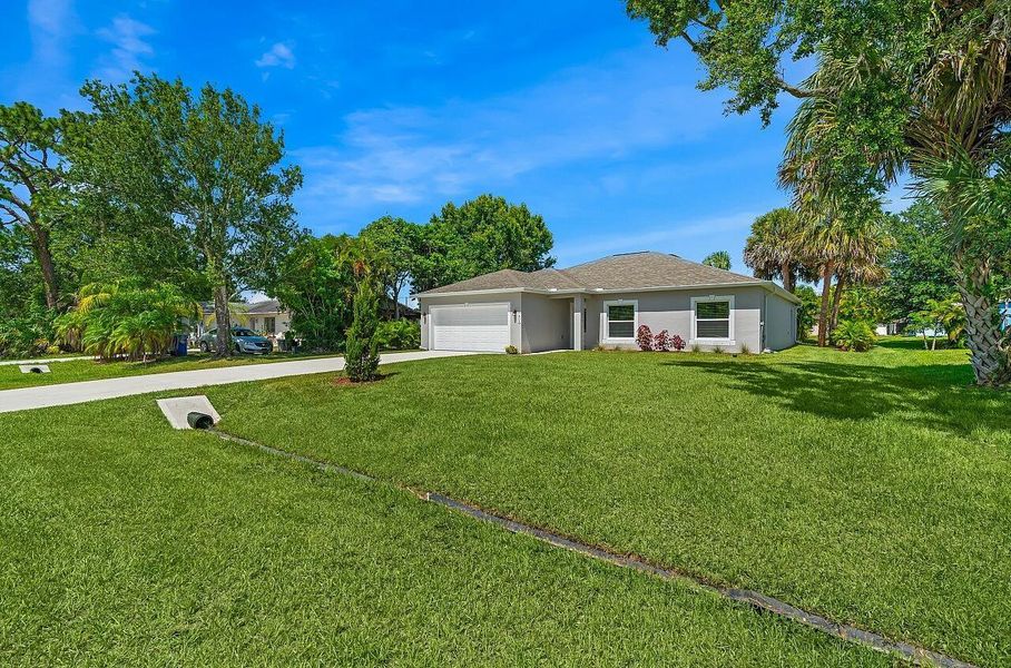 2D floor plan layout of this home in , Sebastian, FL (Image 3). 2D floor plan layout of this home in , Sebastian, FL (Image 3).