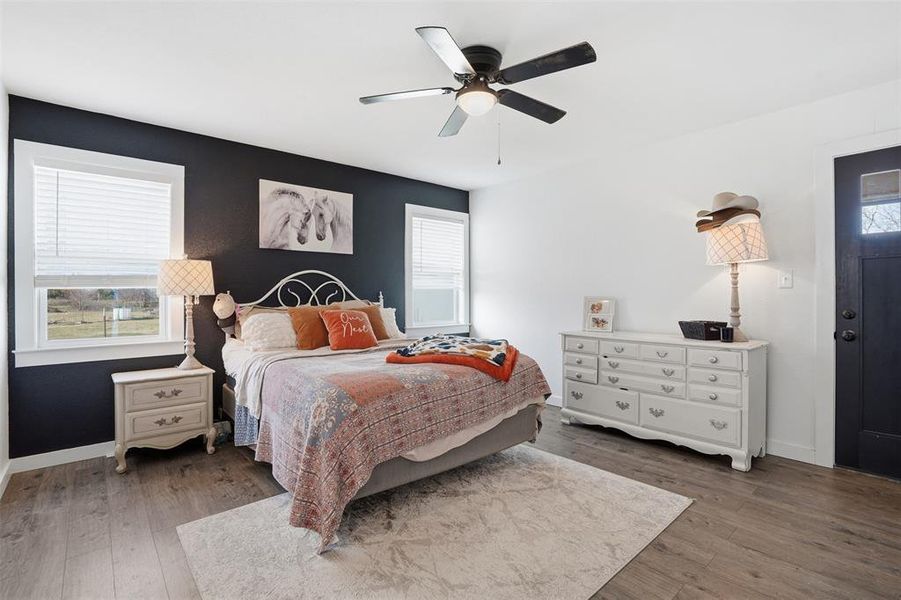 Furnished interior view inside a new home in , Millsap (Image 11).