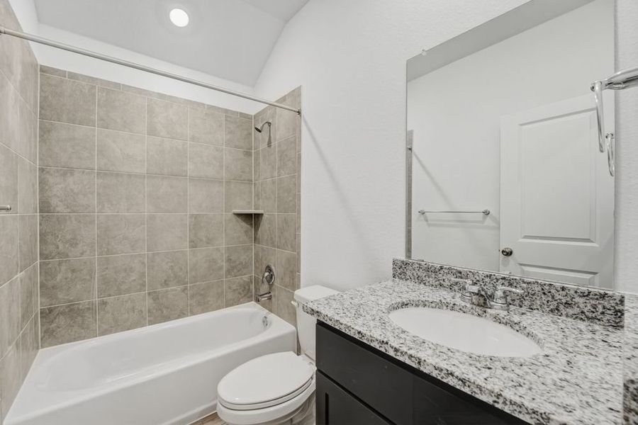 Furnished interior view inside a new home in Longview, Del Valle (Image 9).