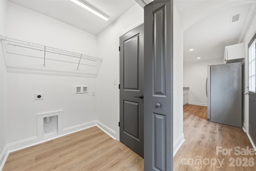 Spacious, unfurnished interior of a new home in , Hickory (Image 23).