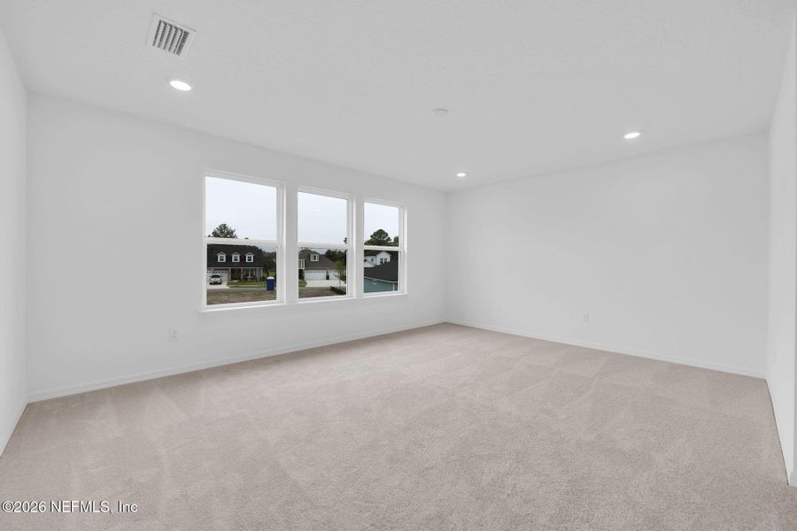 Spacious, unfurnished interior of a new home in Hyland Trail, Green Cove Springs (Image 23). Spacious, unfurnished interior of a new home in Hyland Trail, Green Cove Springs (Image 23).