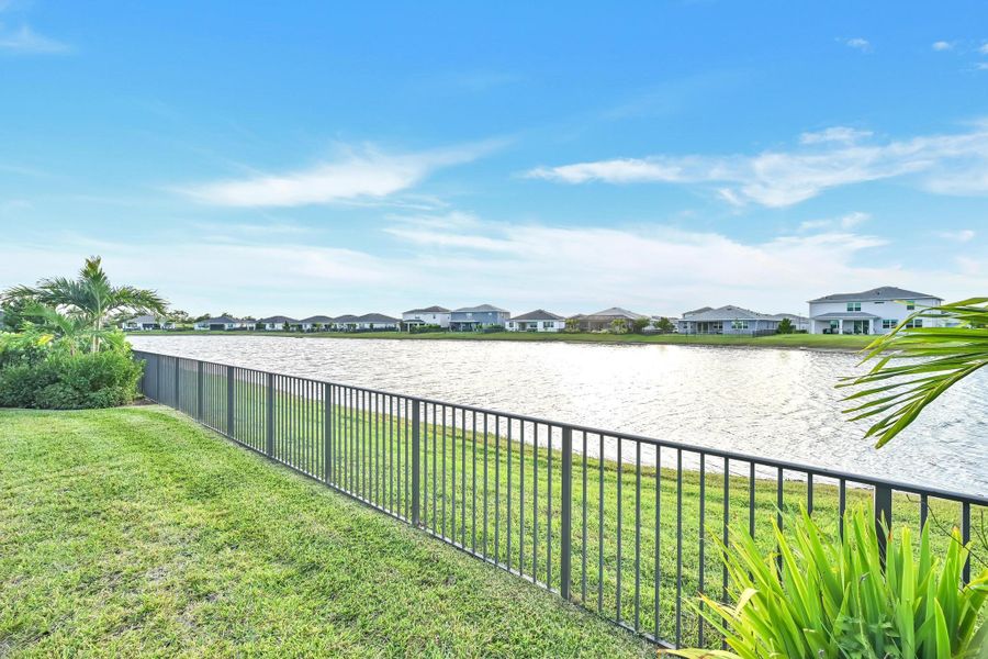 Exterior details and patio area of a home in Tradition - Cadence, Port St. Lucie (Image 34).