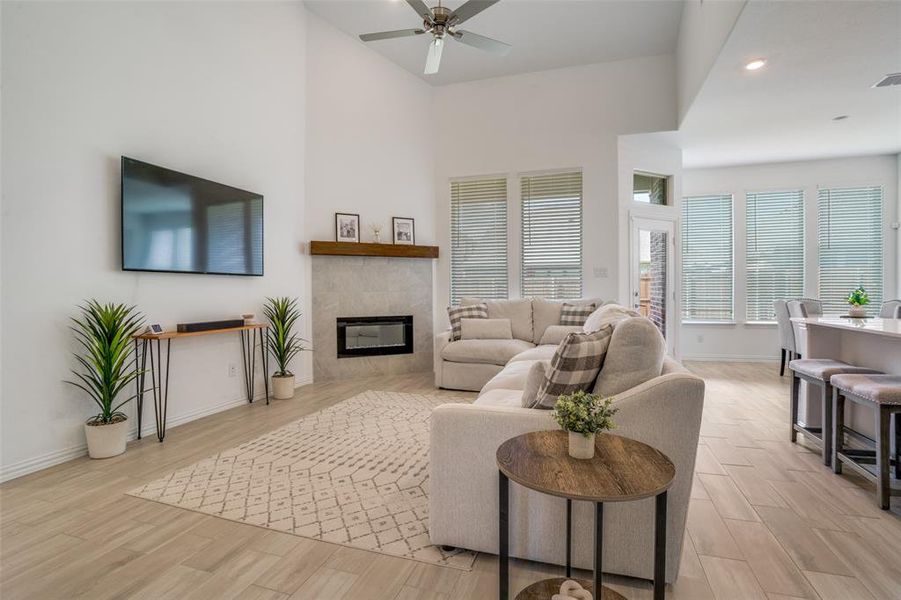 Furnished interior view inside a new home in Bridgewater: Classic Collection, Princeton (Image 30). Furnished interior view inside a new home in Bridgewater: Classic Collection, Princeton (Image 30).
