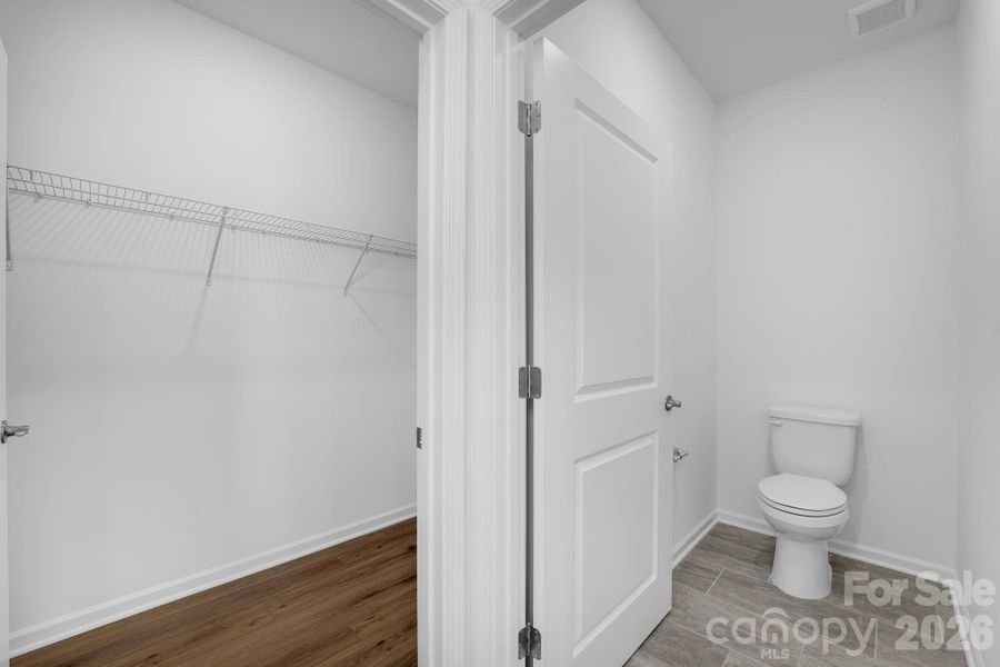 Spacious, unfurnished interior of a new home in Roselyn, Lancaster (Image 21). Spacious, unfurnished interior of a new home in Roselyn, Lancaster (Image 21).