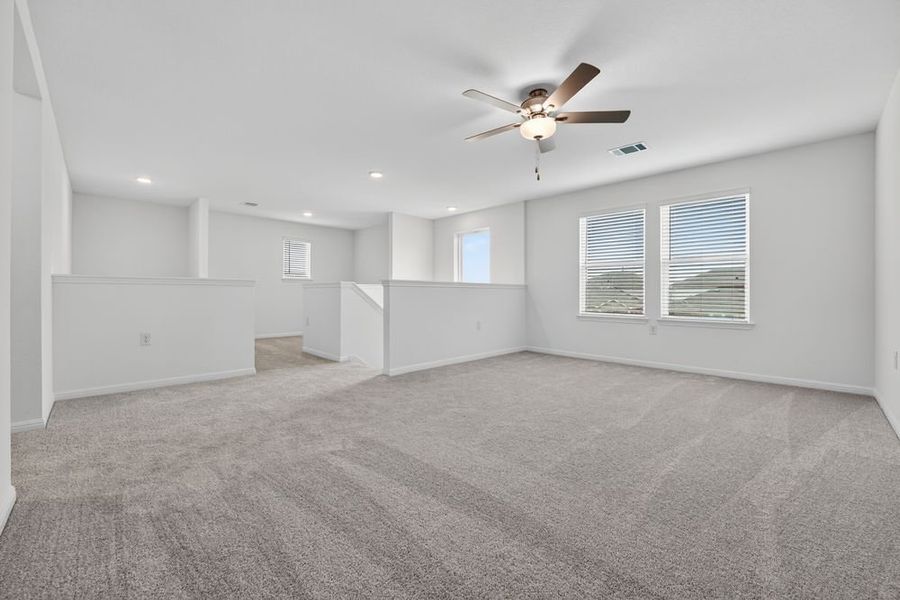 Spacious, unfurnished interior of a new home in Lisso, Pflugerville (Image 21).