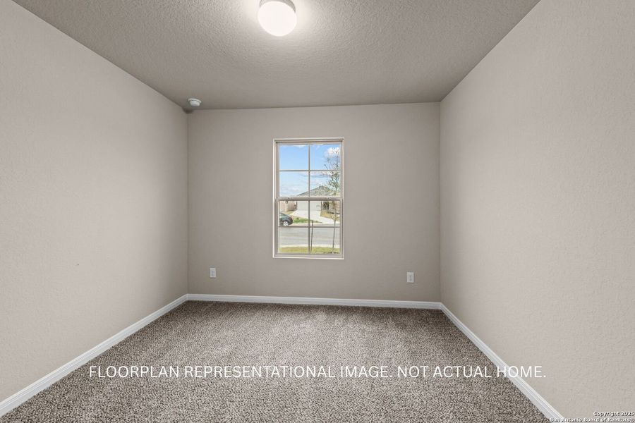 Spacious, unfurnished interior of a new home in Agave, San Antonio (Image 11).