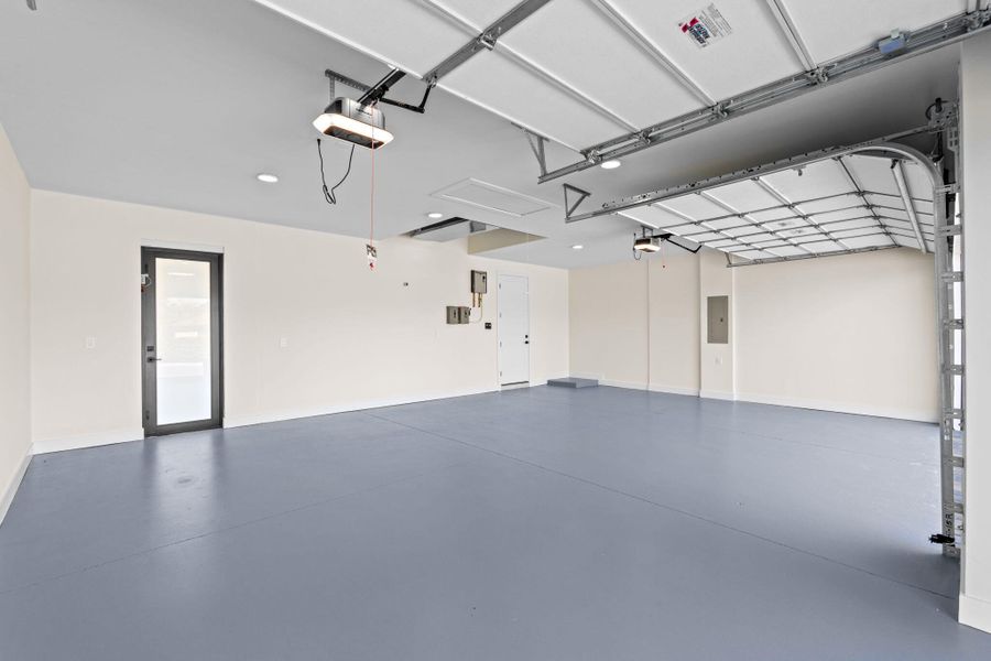 44-web-or-mls-A7405158