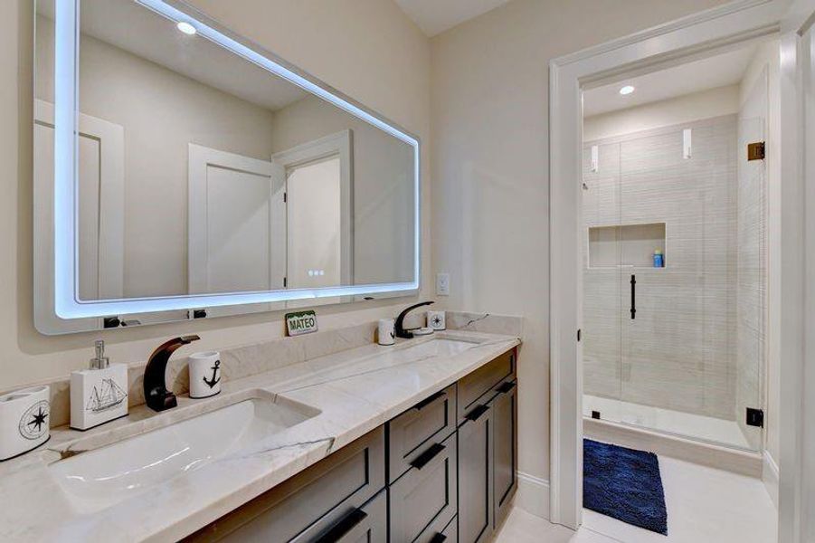 Furnished interior view inside a new home in , Gainesville (Image 9).
