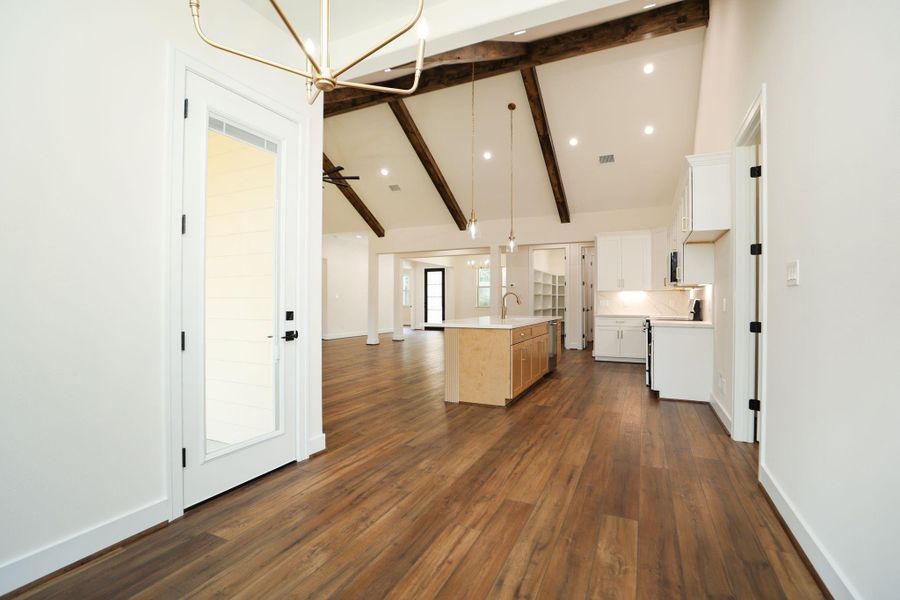 Spacious, unfurnished interior of a new home in , Magnolia (Image 38).