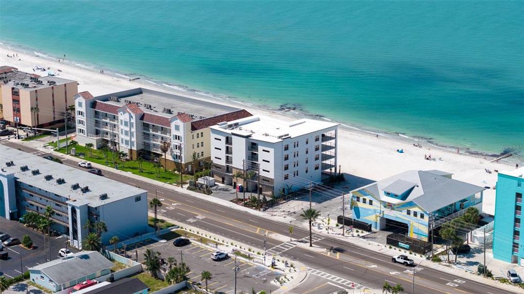 Condo located in Madeira Beach, FL showcasing its design and architecture (Image 35).