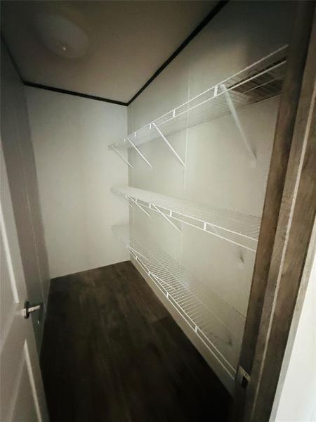 Spacious, unfurnished interior of a new home in , Granbury (Image 9).