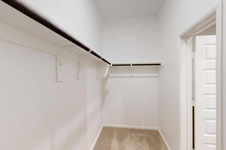 Spacious, unfurnished interior of a new home in Meadow Park, Ponder (Image 29).