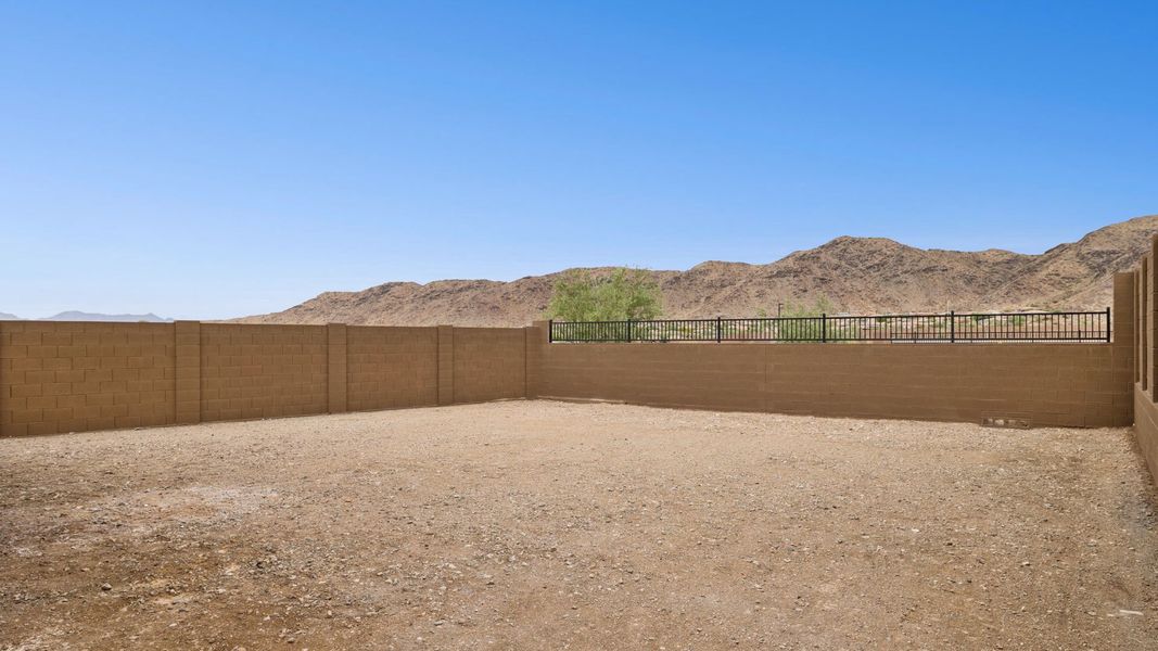 Exterior details and patio area of a home in Upper Canyon, Phoenix (Image 4).