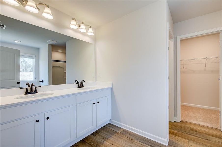 Furnished interior view inside a new home in Chapel Hill, Newnan (Image 8).