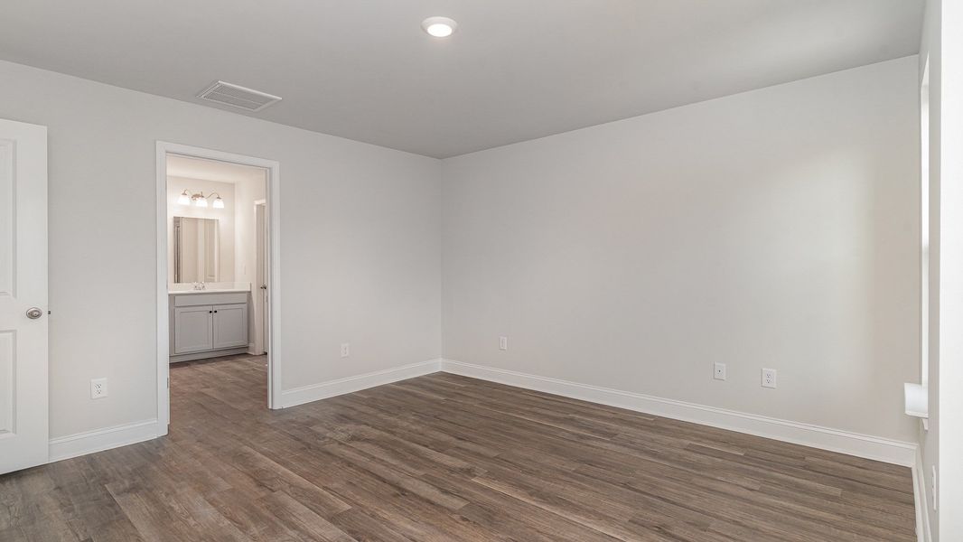 Representative unfurnished interior of a home built from the Kyle by D.R. Horton in The Preserve at Shaftesbury Glen, Conway (Image 8).