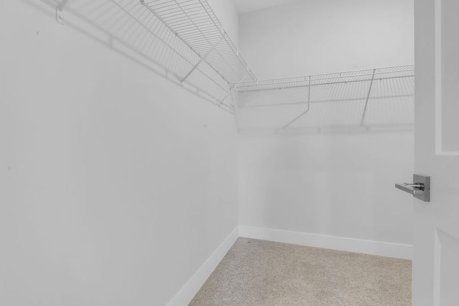 Spacious, unfurnished interior of a new home in Echo Park, Suwanee (Image 35).