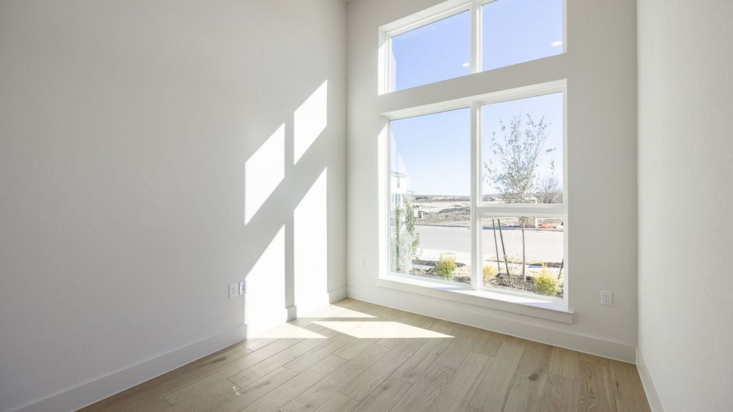 Spacious, unfurnished interior of a new home in Easton Park, Austin (Image 7). Spacious, unfurnished interior of a new home in Easton Park, Austin (Image 7).