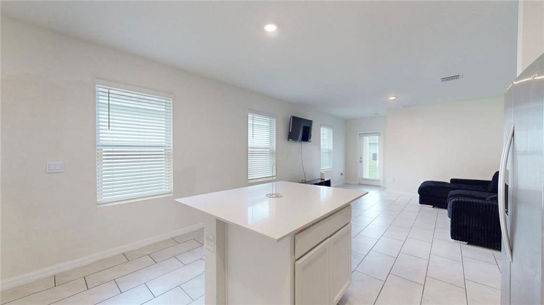 Furnished interior view inside a new home in , Umatilla (Image 6).