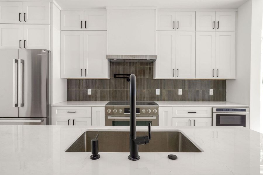 Image 37 of a home in .