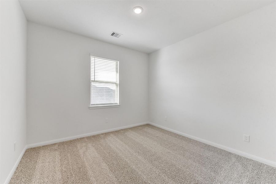 Spacious, unfurnished interior of a new home in , Houston (Image 18).