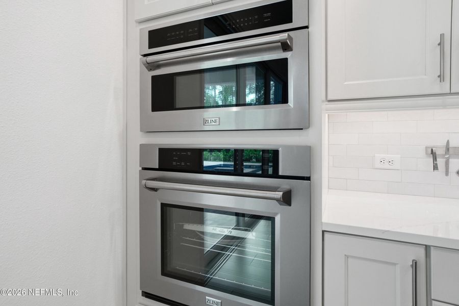 Close-up of interior finishes inside a home in Tamaya, Jacksonville (Image 23).