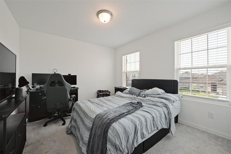 Furnished interior view inside a new home in Newberry Point, Fort Worth (Image 18). Furnished interior view inside a new home in Newberry Point, Fort Worth (Image 18).