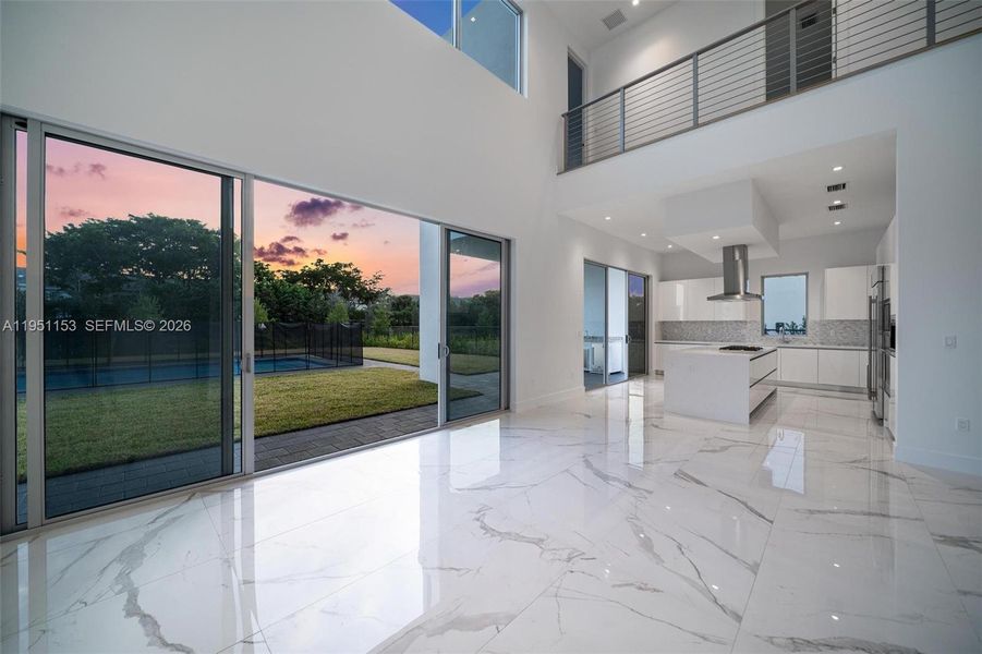 Spacious, unfurnished interior of a new home in , Weston (Image 40).