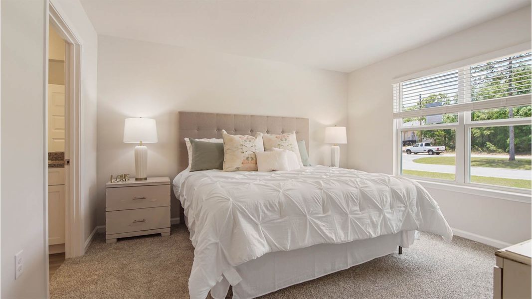 Representative furnished interior of a home built from the Aldridge by D.R. Horton in Sunny Hills, Chipley (Image 16).