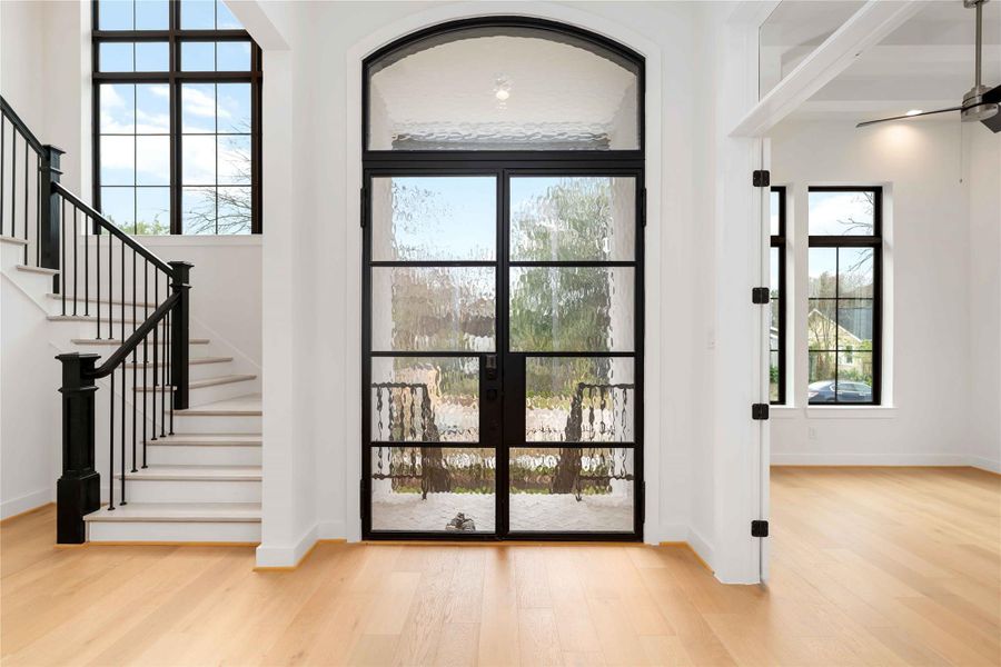 Spacious, unfurnished interior of a new home in , Houston (Image 16). Spacious, unfurnished interior of a new home in , Houston (Image 16).