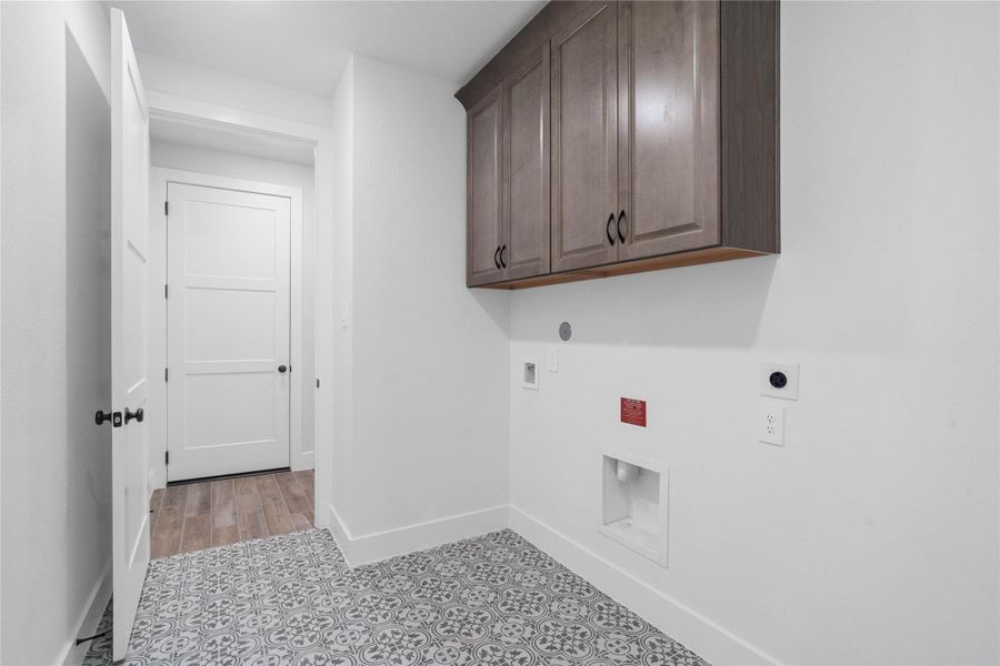 Spacious, unfurnished interior of a new home in ARTAVIA, Conroe (Image 31).