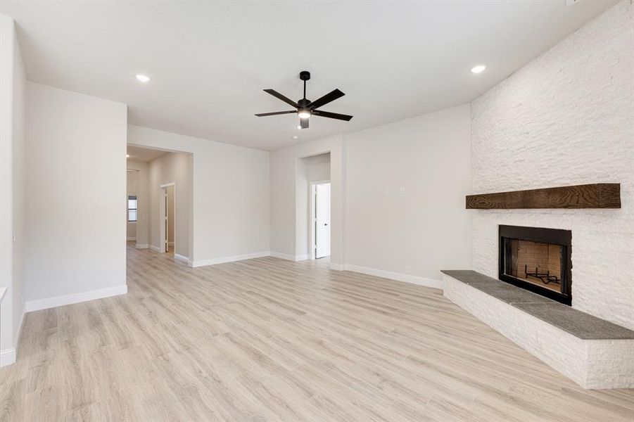 Spacious, unfurnished interior of a new home in Mockingbird Hills 60-65, Joshua (Image 18).