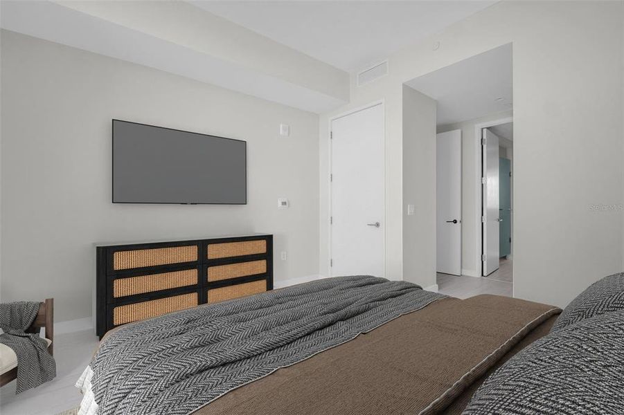 Furnished interior view inside a new home in , St. Petersburg (Image 19).