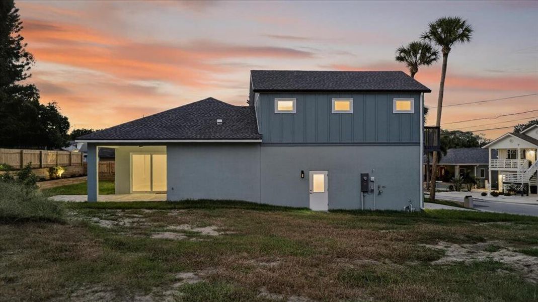 Image 83 of a home in .