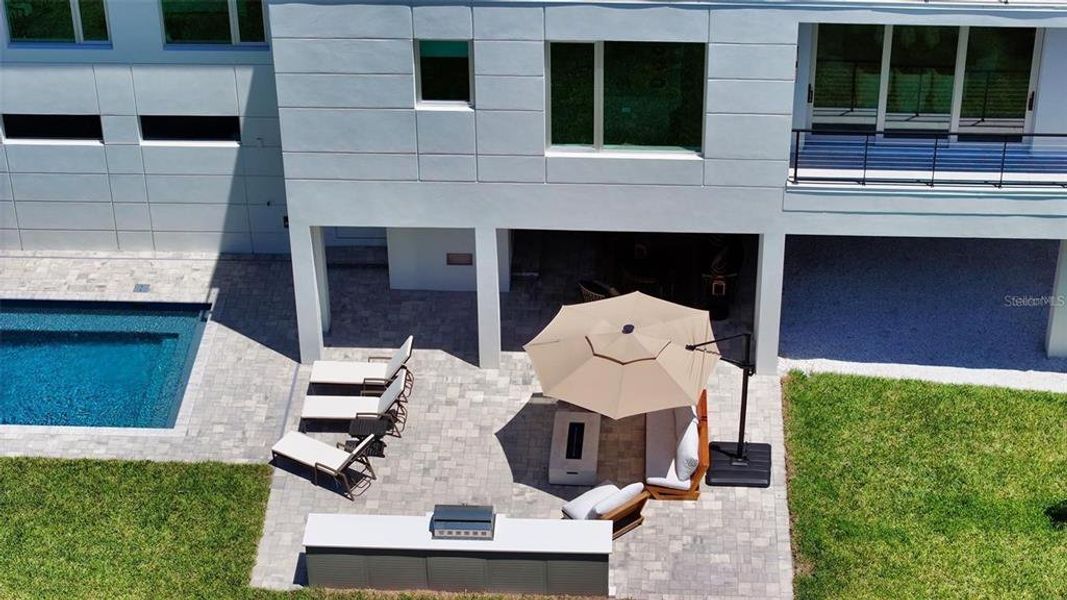 Exterior details and patio area of a home in , Sarasota (Image 40).