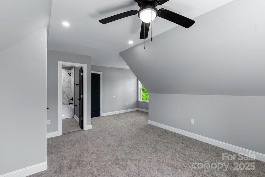 Image 30 of a home in .