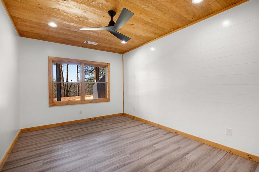 Spacious, unfurnished interior of a new home in , Mineral Bluff (Image 69). Spacious, unfurnished interior of a new home in , Mineral Bluff (Image 69).