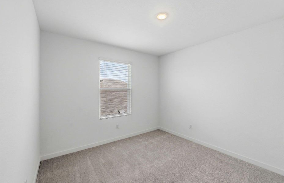 Spacious, unfurnished interior of a new home in Skyview, Belton (Image 32).
