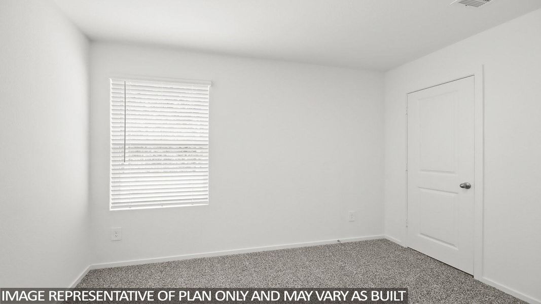 Spacious, unfurnished interior of a new home in Silverthorne, Conroe (Image 10).