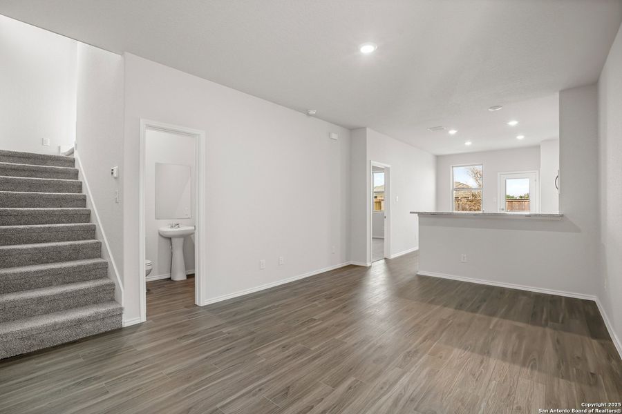 Spacious, unfurnished interior of a new home in Blue Ridge Ranch, San Antonio (Image 16). Spacious, unfurnished interior of a new home in Blue Ridge Ranch, San Antonio (Image 16).