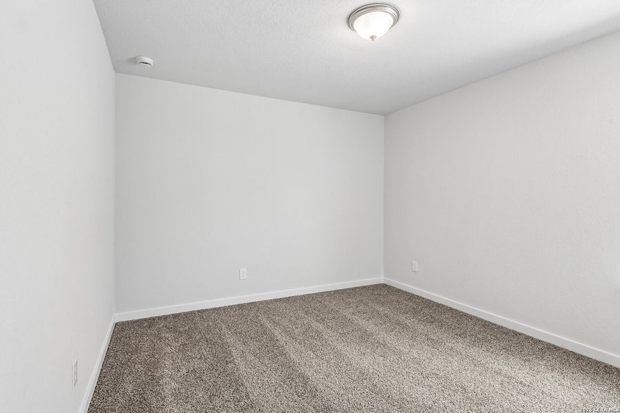 Image 44 of a home in Highland Ridge.