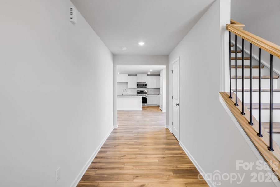 Spacious, unfurnished interior of a new home in Cleveland Hill, Shelby (Image 27).
