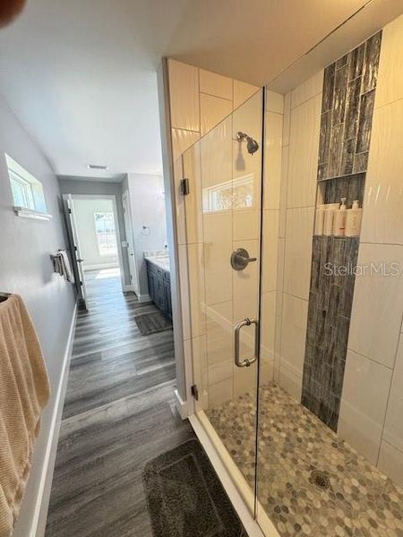 Image 22 of a home in .