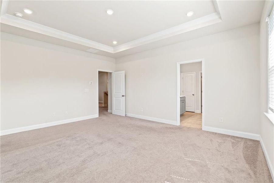 Spacious, unfurnished interior of a new home in , Lawrenceville (Image 22).