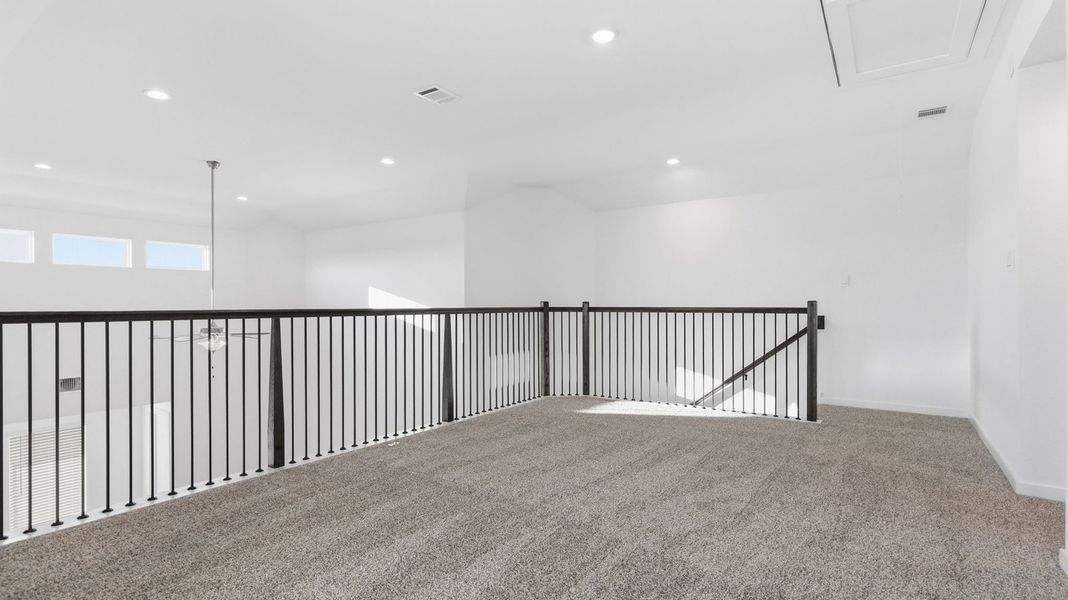 Spacious, unfurnished interior of a new home in Westland Ranch 50' Homesites, League City (Image 17).